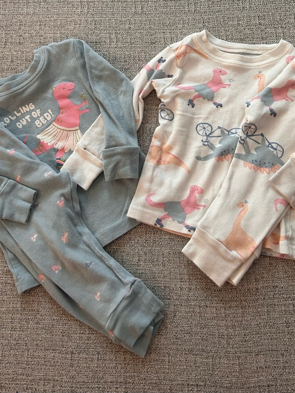 Carters Set of 2 Girls' Pink Blue Dinosaur Pajama Set Soft Cotton Blend Size 12M